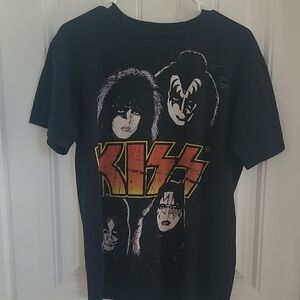 Vintage Kiss Tee